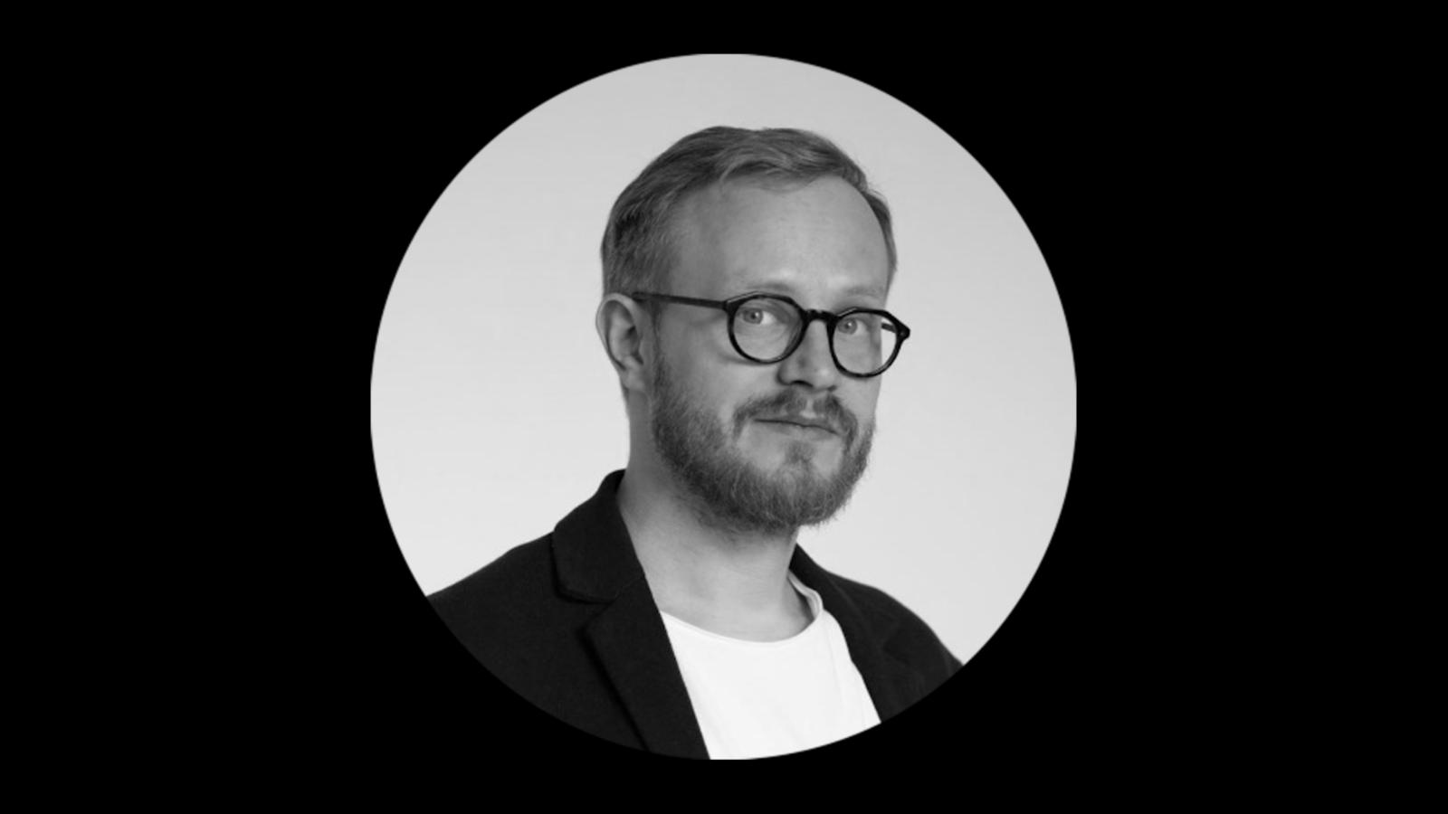 Василий Эсманов Коммуникация брендов: с кем и как разговаривает реклама 2020 слив курса